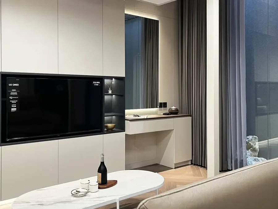 MA Residence